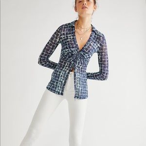 Lucky Shirtee in Electric Blue Combo